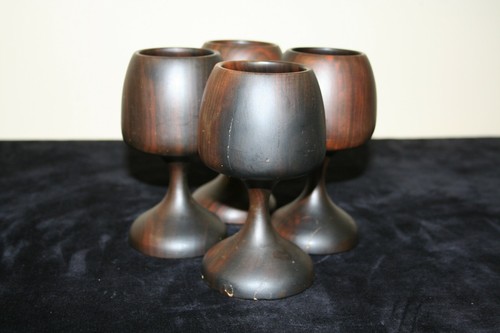 Vintage handgefertigte geschnitzte Holzkelche Kelchform Menge 4 Ausgezeichnet H 6" - Bild 3 von 8