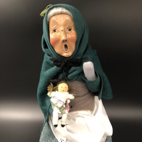 Byers Choice Christmas Cries of London Woman Cloth Doll Vintage - Picture 2 of 7