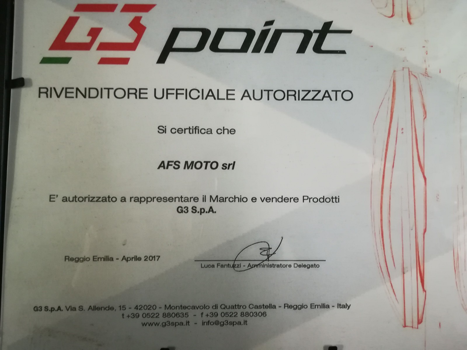 Foto 11 di 12