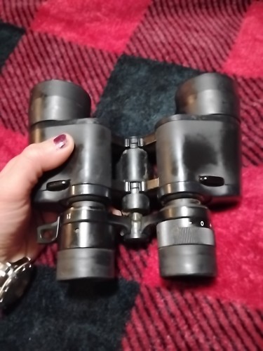 Bushnell Binoculars - Picture 7 of 8