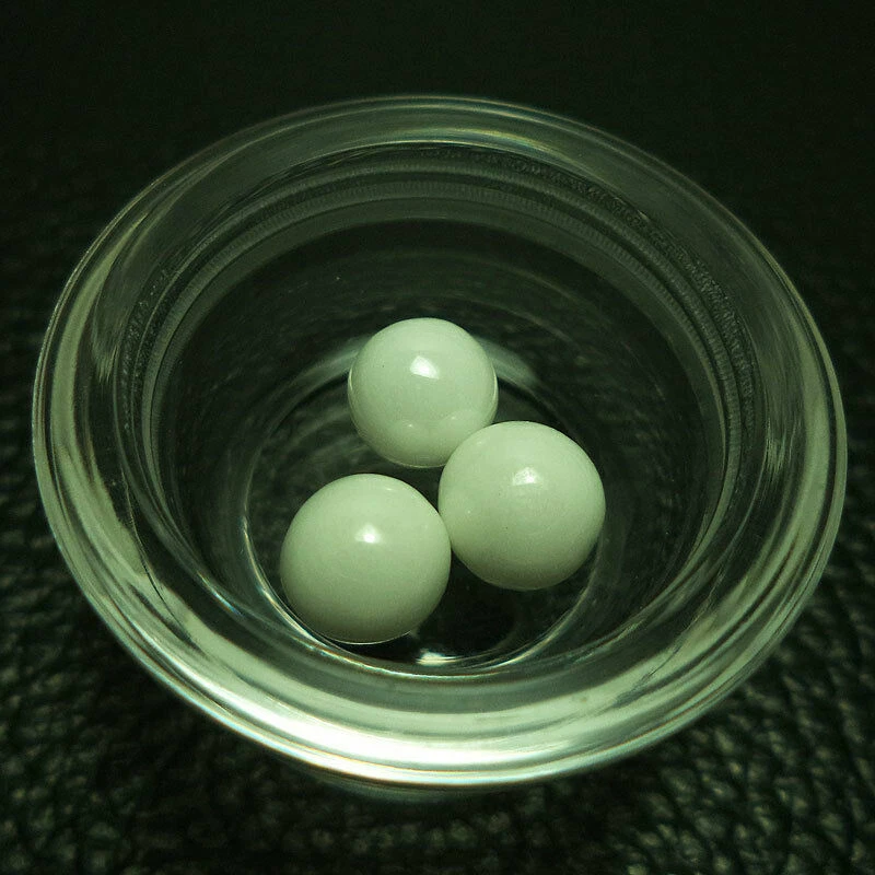 缅甸 SARIRA PRA TATH 白色珍珠光 SAKAYAMUNI 古布达遗物 — 第 2/4 张图片