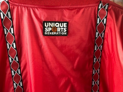 Chaqueta Rompevientos Vintage Chicago Bulls NBA Deportiva Única Generación XL Roja - Imagen 9 de 10