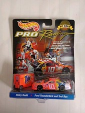  1998 NASCAR Pit Crew #10 Ricky Rudd Tide 1/64 Ford Thunderbird +Tool Box 