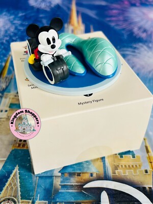 Disney - トロンミッキー Disney - トロンミッキーの通販 by SHELLY's ｜ディズニーならラクマ