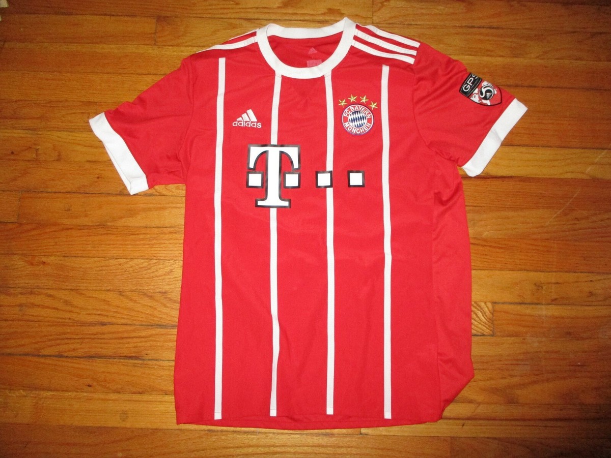 FC Bayern Munchen ユニフォーム adidas Red BAYERN MUNICH #4 Soccer Jersey Large By Adidas Football