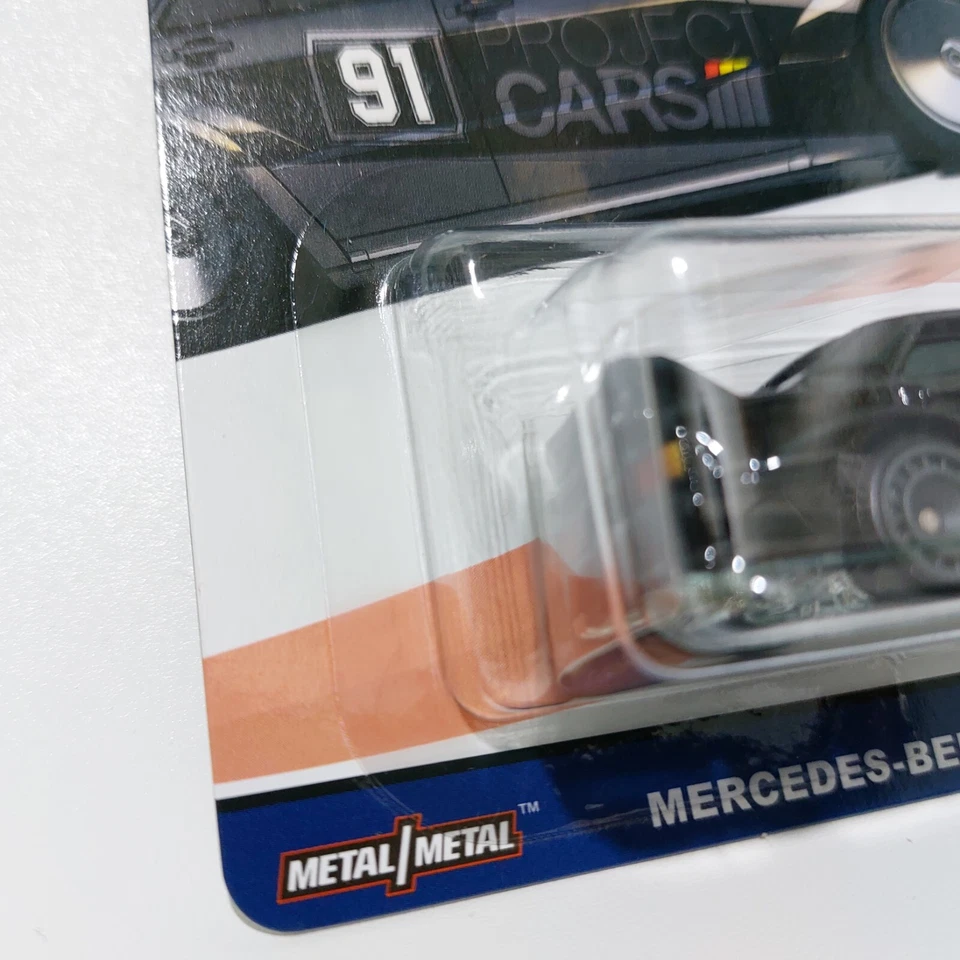 Hot Wheels ERROR SIN TAMPO LATERAL MERCEDES-BENZ 190E EURO VELOCIDAD Foto 3 de 4