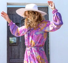 Nine Lives Bazaar ~ Scarlett Purple Pink Paradise Blouse AU 16 18 US 12 XL XXL