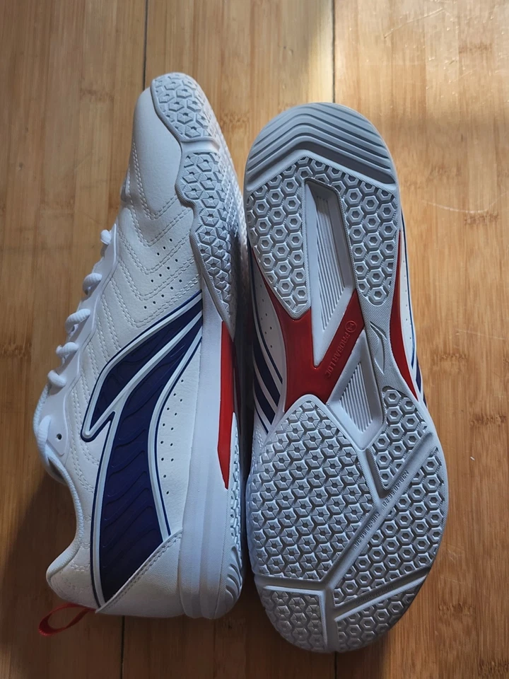 Zapatos de tenis de mesa Li-Ning Eagle Eye 3 Foto 3 de 4