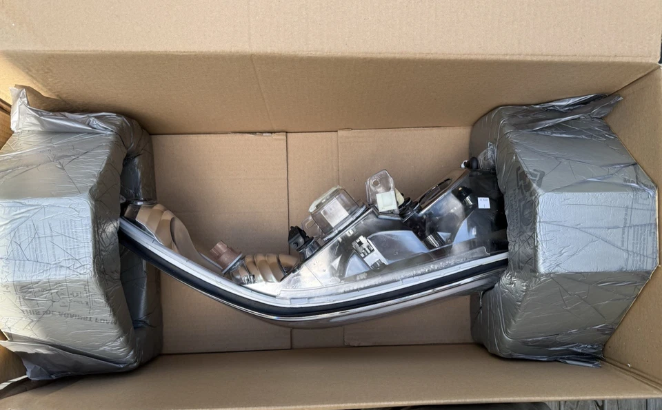 FARO LINCOLN MARK VIII 1997 1998 (LADO DERECHO) CON BOMBILLA OCULTA - ¡¡NUEVO!!! Foto 3 de 4