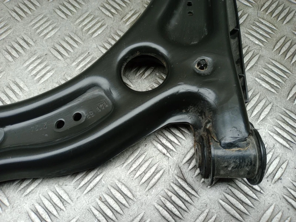 BRAZO DE CONTROL INFERIOR IZQUIERDO VOLKSWAGEN POLO WISHBONE 2Q0407151E MK6 AW 2017-2025 Foto 4 de 4