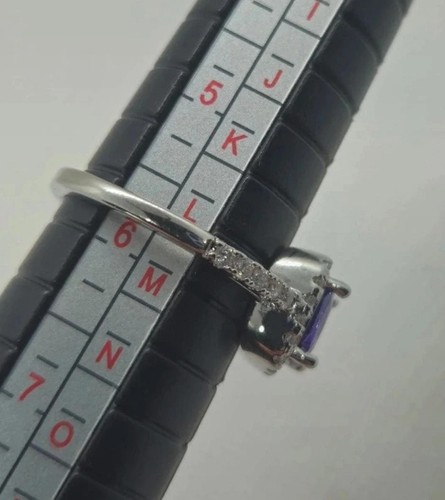 Anello aureola zirconi viola e bianchi in argento sterling 925 - taglio cuscino, misura L UK / 5,75 US - Foto 7 di 8