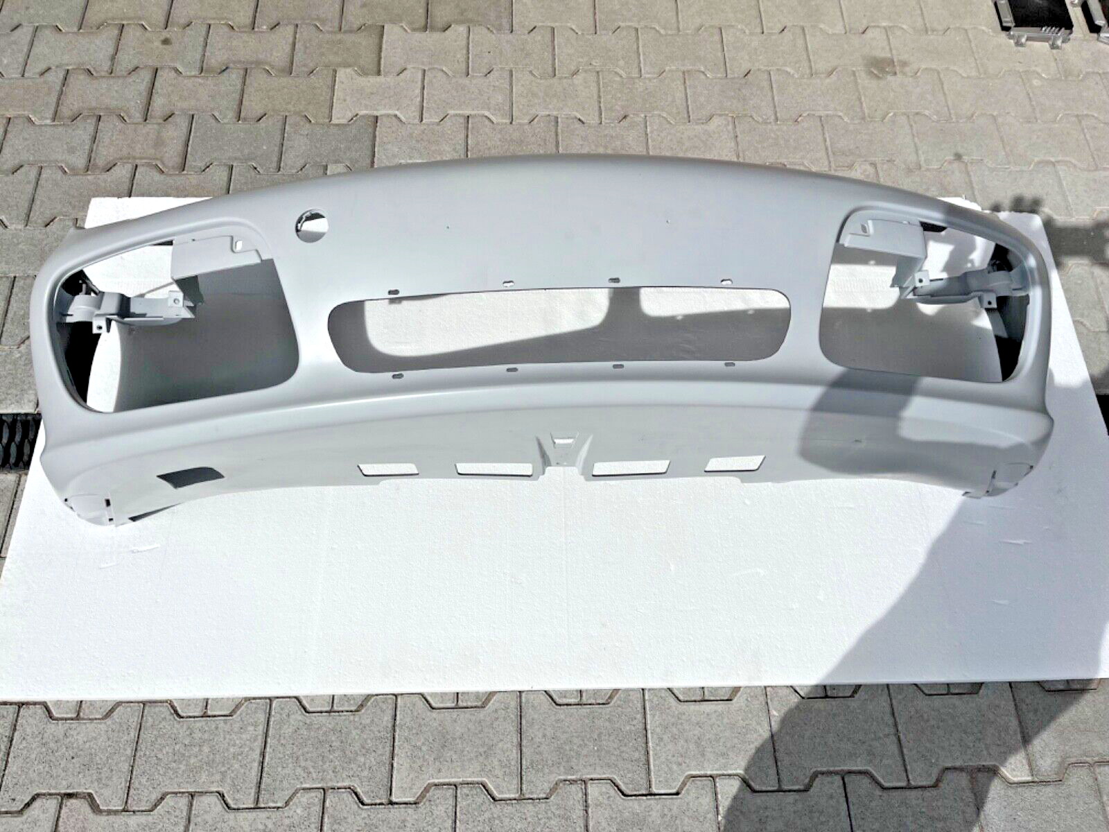 Bild 1 von 8