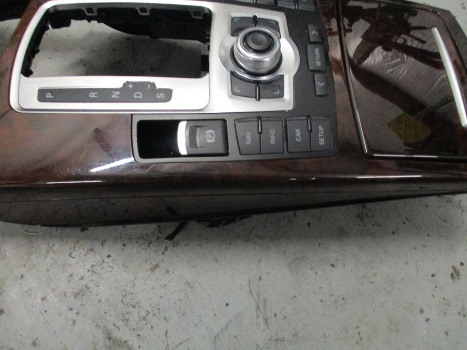 05-11 Conjunto portavasos consola central OEM AUDI A6 C6 + menú de navegación de moldura Foto 3 de 4