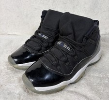 Air Jordan 11 Retro GS "Space Jam" 2016 - Size 5Y 378038-003