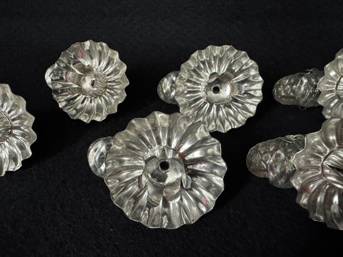 10 Vintage Christmas Tree Candle Holders Pinecone Clip On Silver Metal - Picture 3 of 18