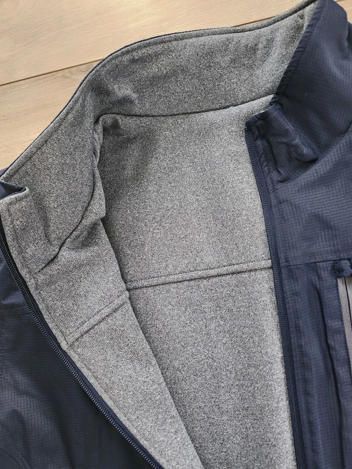 Izod Reversible NWT Navy Blue Gray Vest Mens XL Full Zip Light Outdoors Golf - Image 4 of 4