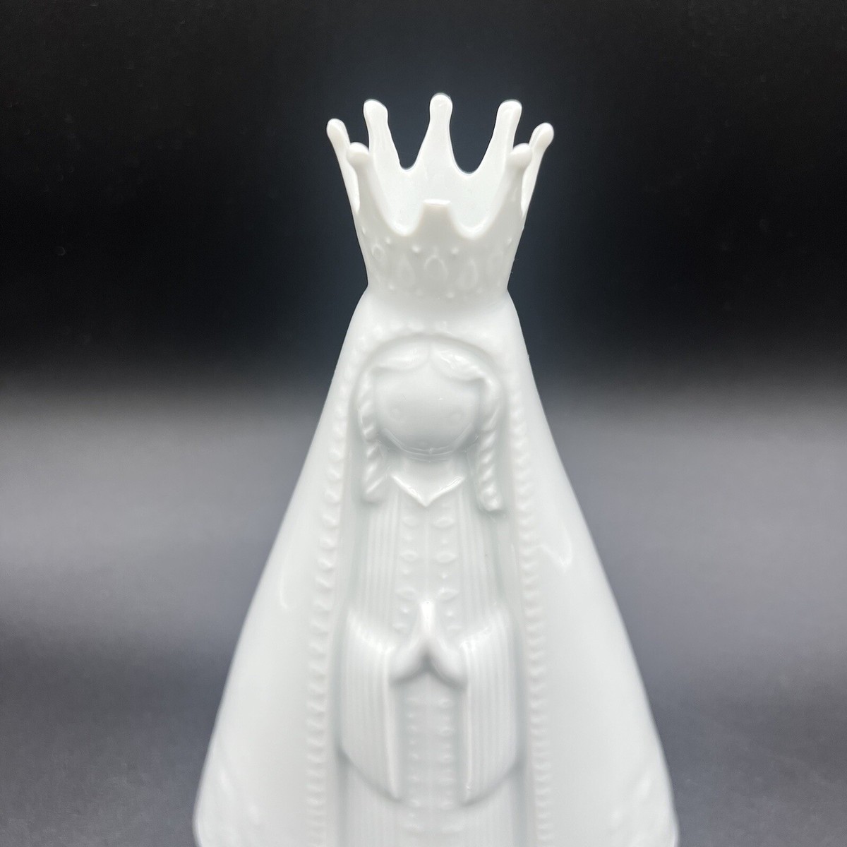 Vintage Haviland Limoges France Porcelain Figure 8