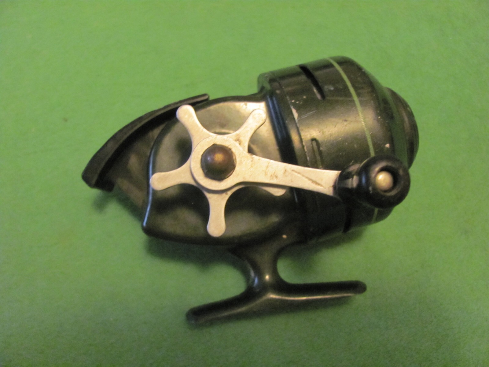Moulinet Casting Vintage Shakespeare Wonderodel DJ-1700-II - Vert - Pêche Rétro