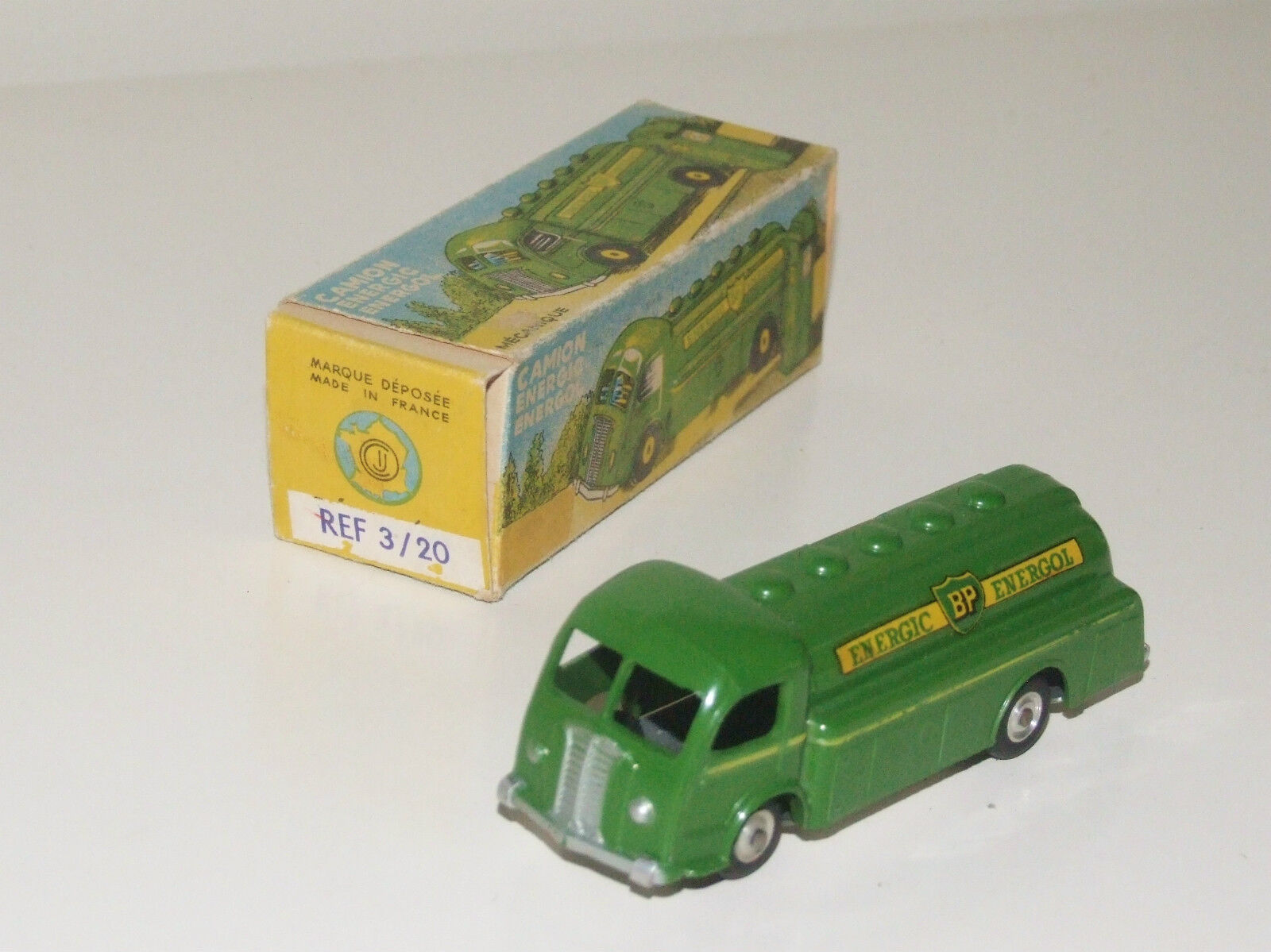 CIJ 3 20 BP Energic Energol Movic Citerne Petrol Tanker - 1st Version CIJ 3 20 BP Energic Energol Movic Citerne Petrol Tanker - 1st Version