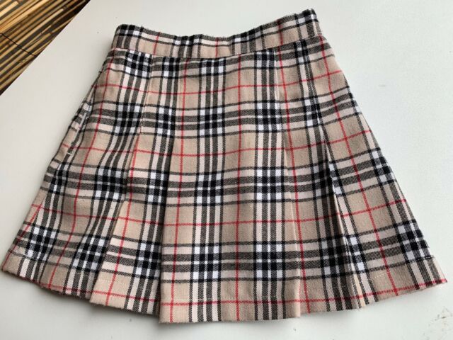 Girls Designer Look Skirt. Age Approx 3/4 No Label. As New. Winter Weight.