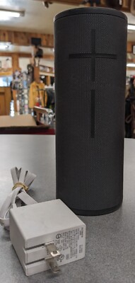 Ultimate Ears Megaboom 3 bluetooth speaker w/ cord - excellent