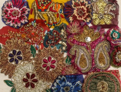 25 Pack of Boho Scarp Trim Snippets Junk Journal Mixed Media Embellishment Craft - Picture 9 of 10