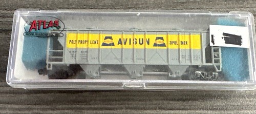 Atlas N Scale 3-Bay Covered Hopper AVISUN Used - Wrong Case - Picture 2 of 4