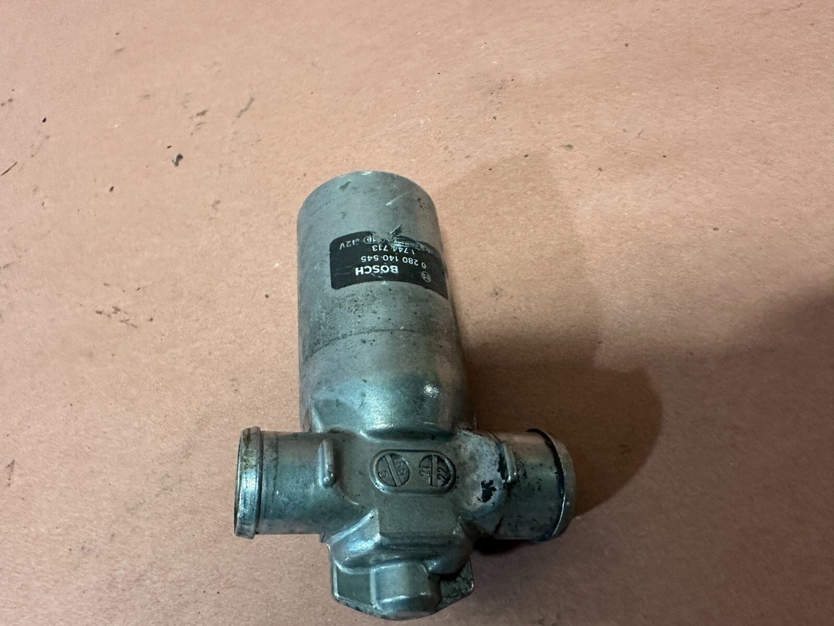 Idle Air Control Valve for BMW E39 528i 1995 - 2000 Idle Air Control Valve for BMW E39 528i 1995 - 2000