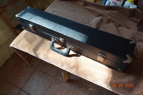 Conn new wonder Chu-Berry Soprano Saxophone with case and mouthpiece - Picture 9 of 11