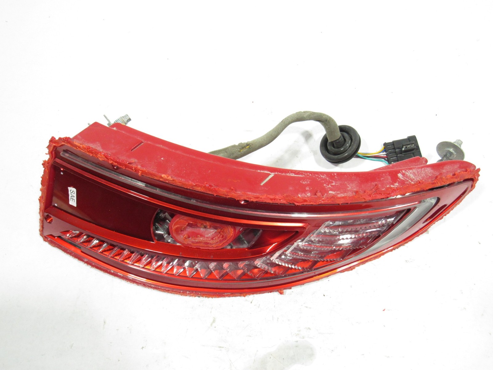 14-18 Aston Martin Vanquish 2014 Rear Right Taillight Tail Light Lamp LED Y2