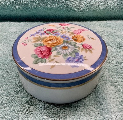 Mikasa  Cozette  5 Inch Round Porcelain Trinket Box w/Gold Trim
