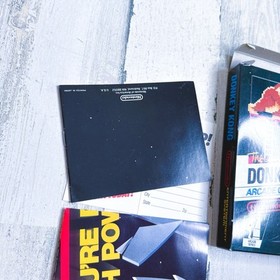 Donkey Kong BOX ONLY No Hangtab Black Box VGC (Nintendo NES, 1986) VERY RARE!