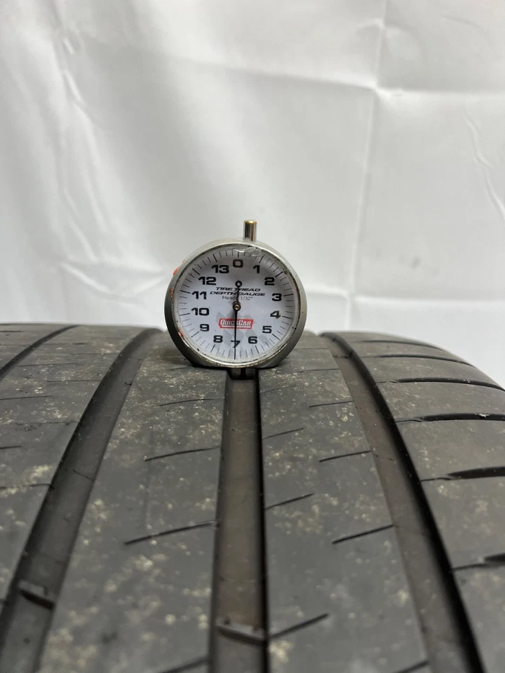 1 - NICE 285/30ZR20 XL (99Y) Michelin Pilot Sport 4 S (*) BMW OEM - 10073 Foto 3 de 4