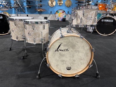 Sonor Vintage Series Vintage White Drum Set 20/10/12/14/16