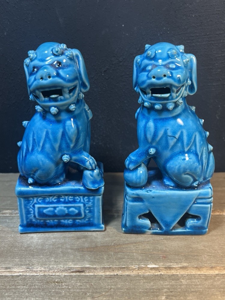 Pair Chinese Foo Dog Statues Figures
