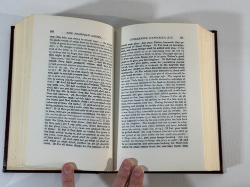 Bible Study and Christian Reference Books - Picture 368 of 379