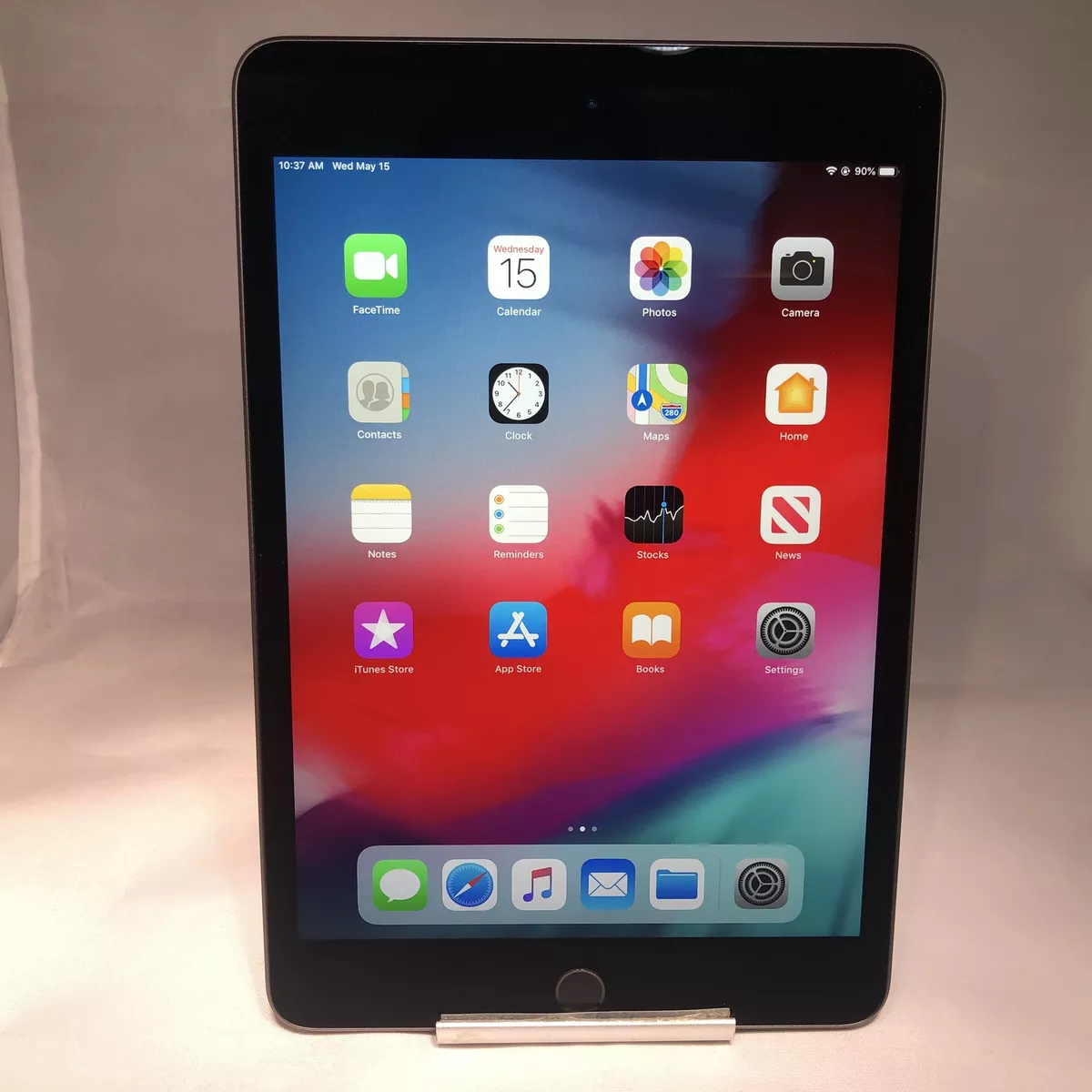 Apple iPad Mini 5 64GB Space Gray Unlocked Good Condition