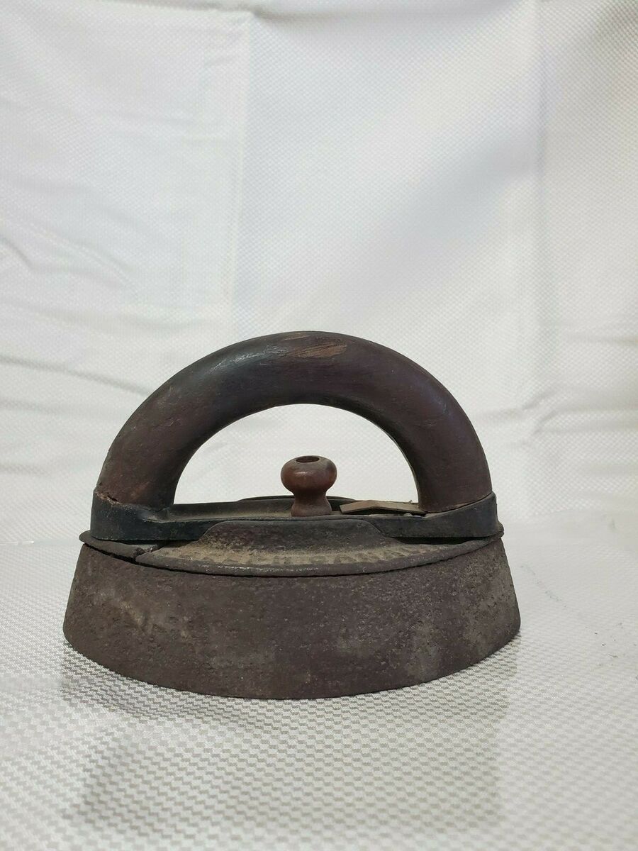 Woodyatt Guelph Sad Iron (JAS) Woodyatt Guelph Sad Iron (JAS)