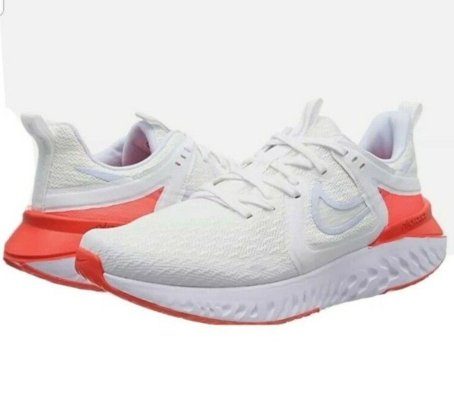 nike legend react size 10