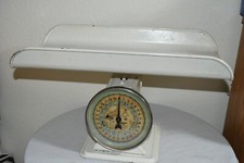 Vintage White HANSON baby nursery 30  weight scale Model 3025 USA