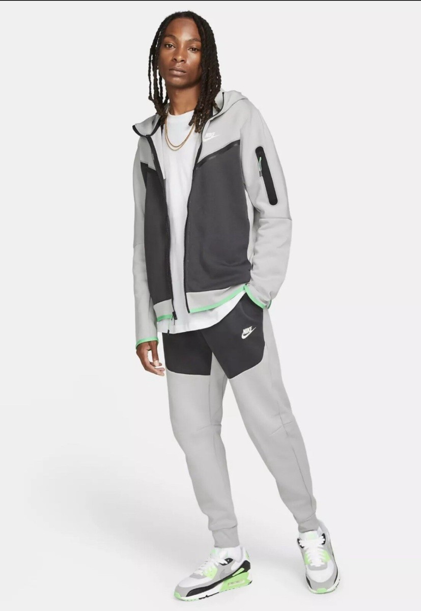 nike tech fleece light smoke grey