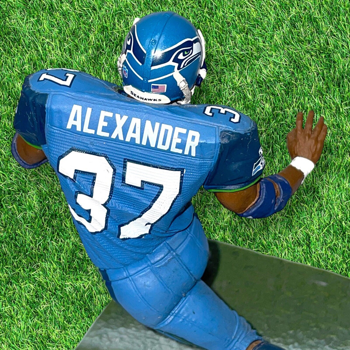 McFarlane Series 14 Shaun Alexander #37 Seattle Seahawks NFL