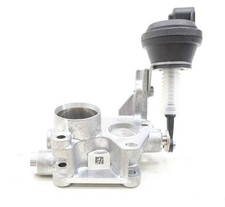 New Oem Mercedes-benz Exhaust Changeover Valve 642140146364 Gl350 3.0l 13-16 New Oem Mercedes-benz Exhaust Changeover Valve 642140146364 Gl350 3.0l 13-16