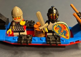 LEGO Castle: Black Knights Boat (1547) Please see description no manual included