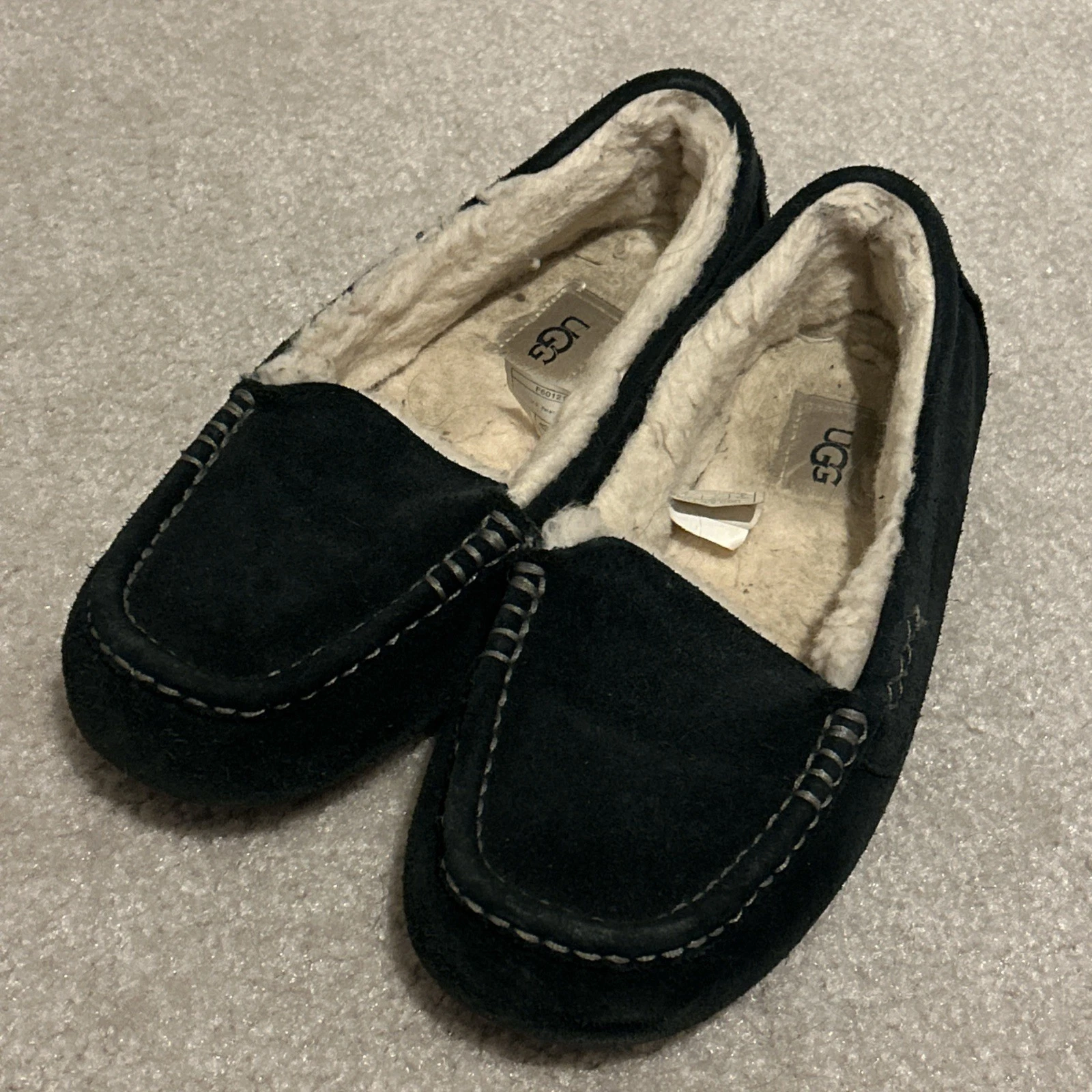 UGG Australia Ansley Ciabatta da Donna Taglia 8US Nero