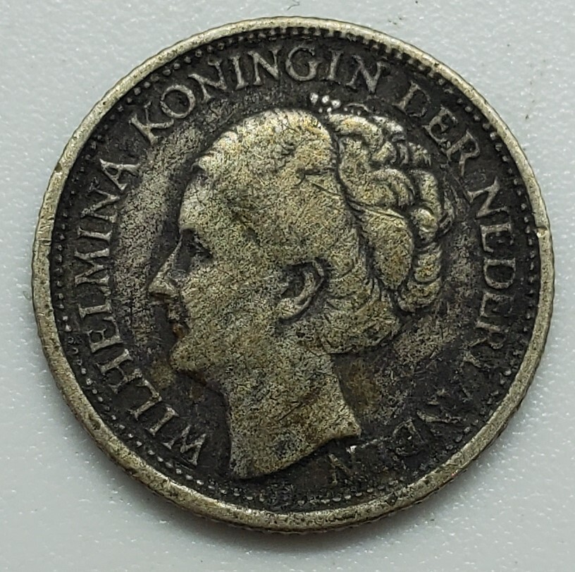 Picture 1 of 2