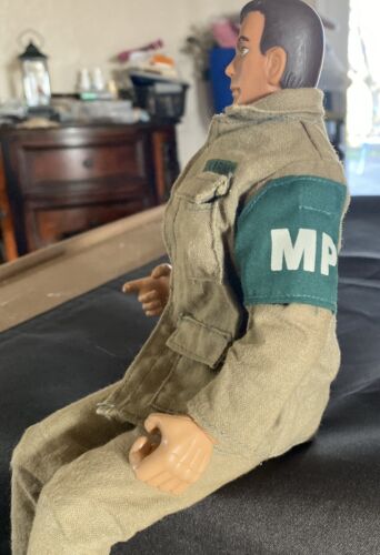 Vintage Formative International 12 inch Soldier Action Figure Jointed Toy - Picture 3 of 4