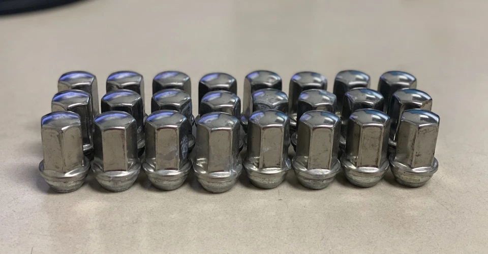 Set of 24 OEM GM Chevy GMC Cadillac Factory Polished 14x1.5 Lug Nuts Ships Free - Image 2 of 4