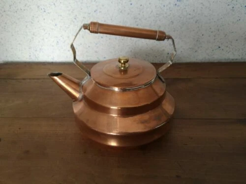 Bouilloires de collection en cuivre