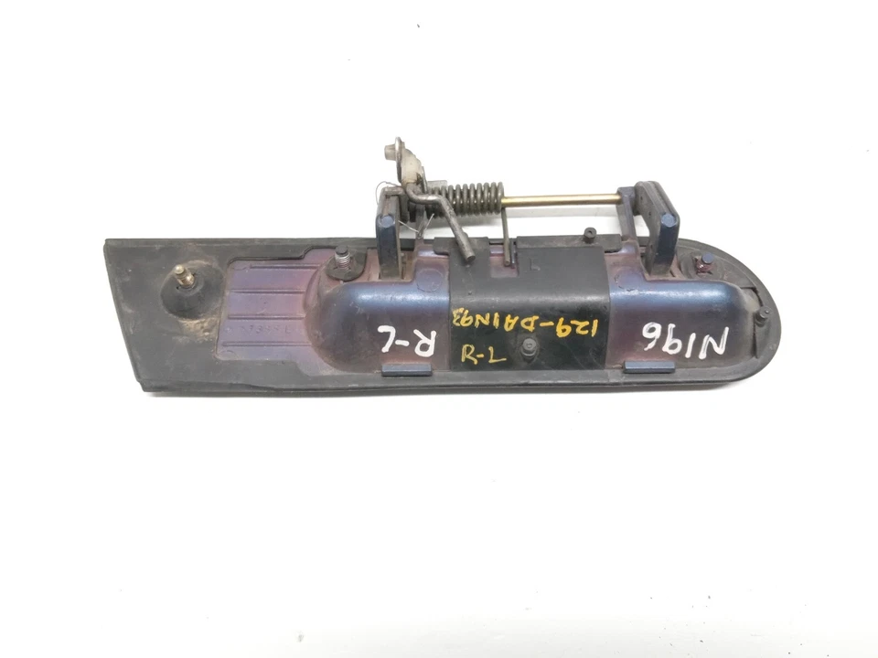 Nissan Máxima 1989-1994 manija de puerta exterior trasera izquierda lado conductor OEM Foto 4 de 4